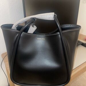 Charles & Keith Lyla Black Tote